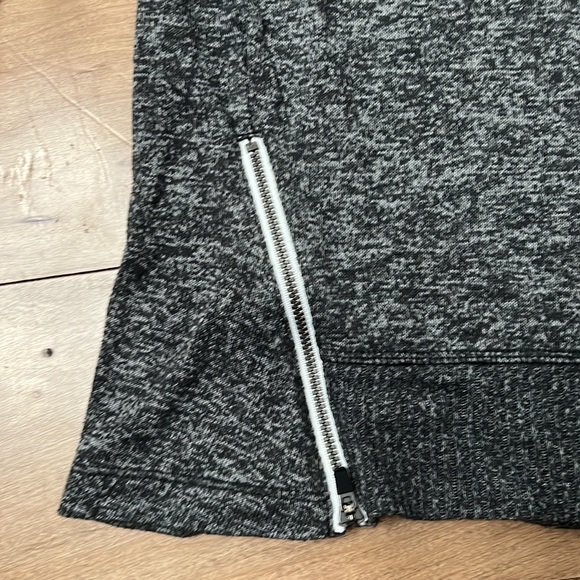 Danskin small lightweight sweater gently loved and in good condition. - Picture 2 of 2